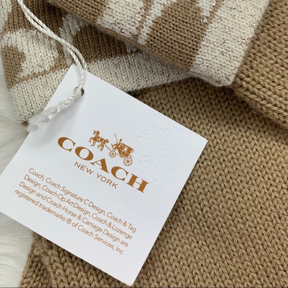 NWT COACH Gloves - Picture 2 of 5